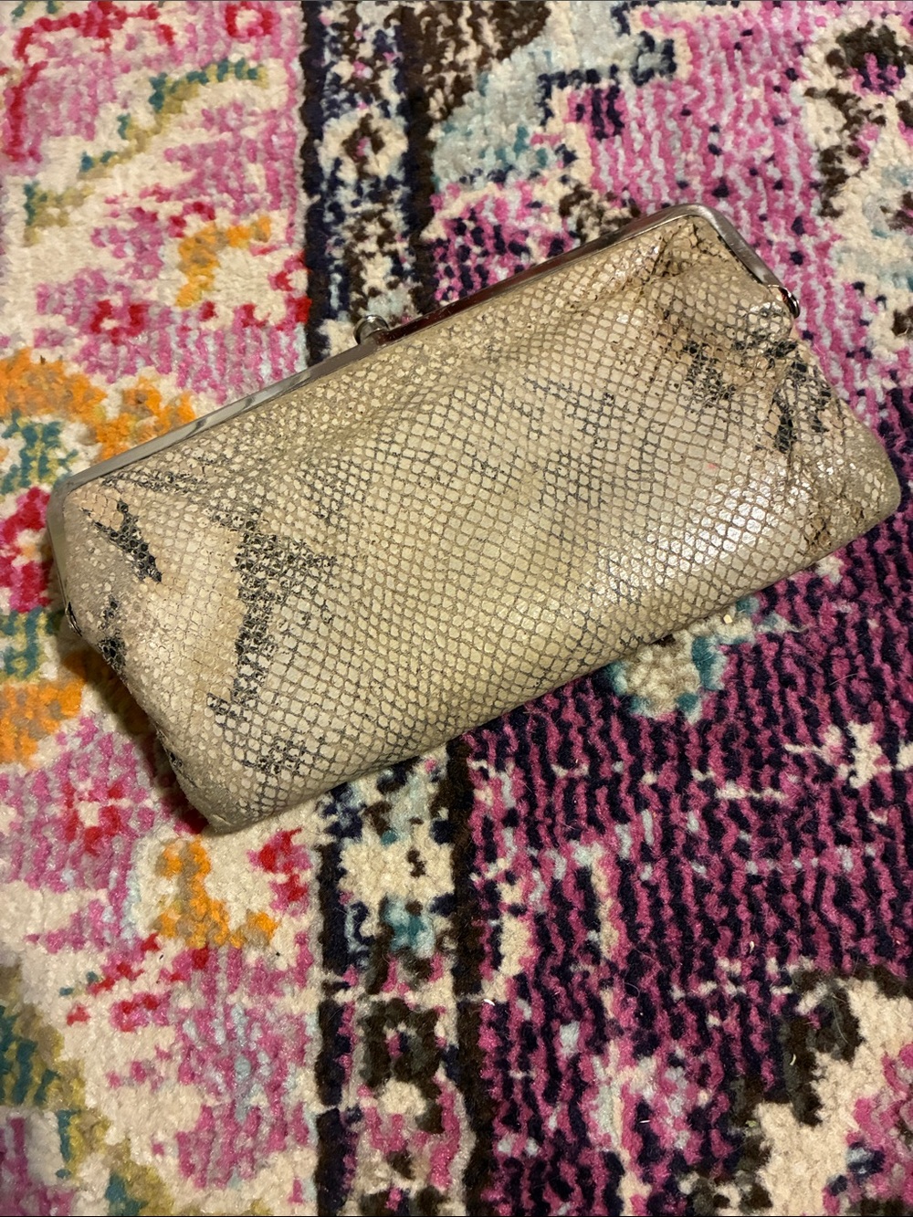 Hobo snakeskin magnetic wallet